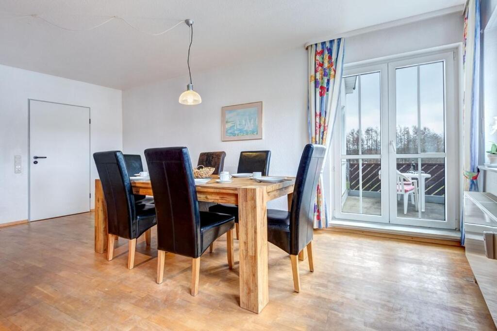 Grosse Schoene 3 Zimmer Ferienwohnung - 100 Qm - In Strandnaehe Fuer 6 Personen!! Heringsdorf  Exterior foto